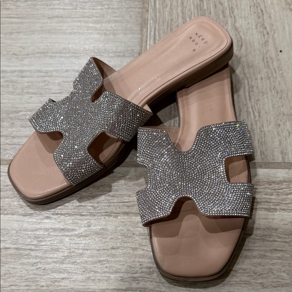 Women's Nina Rhinestone Flat Sandals - Picture 2 of 4